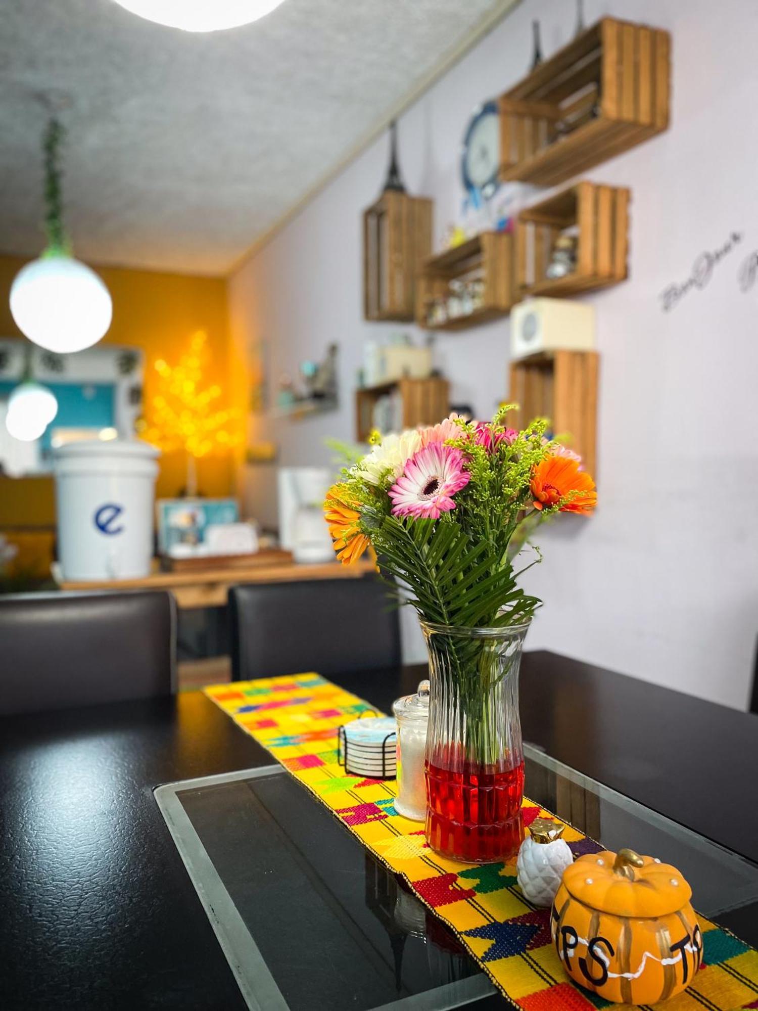 Hostal De Lucca Guatemala-Stad Buitenkant foto